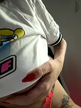 Snapshot of AiledSC chatting on December 2025 11:23:02 PM AiledSC online show from December 2025 11:23:02 PM