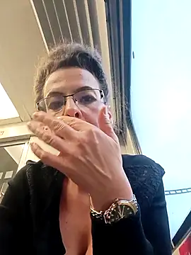 RebeccaNoble online show from November 2025 12:19:02 PM