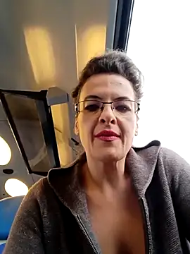 RebeccaNoble online show from December 2025 12:21:02 PM