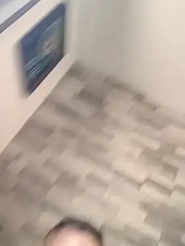 ADRIAN ADI40 online show from September 2025 02:07:02 PM