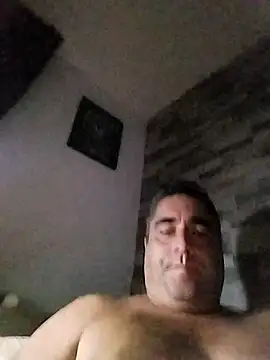 ADRIAN ADI40 online show from November 2025 04:55:02 AM