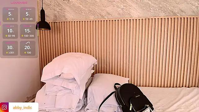 indi catalina online show from November 2025 12:27:02 PM