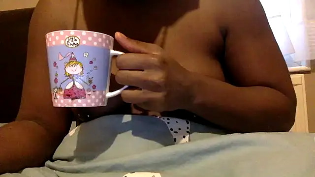 Snapshot of blacksexybeauty31 chatting on February 2025 08:17:01 AM blacksexybeauty31 online show from February 2025 08:17:01 AM