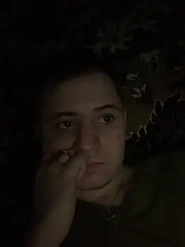 Snapshot of sweaticeboy chatting on December 2024 12:16:02 PM sweaticeboy online show from December 2024 12:16:02 PM