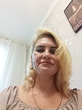 Snapshot of JennyOMay chatting on July 2026 04:39:02 AM JennyOMay online show from July 2026 04:39:02 AM