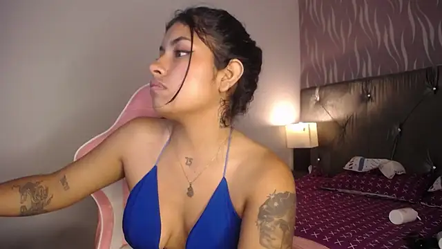 ChantalPetit online show from March 2026 03:09:02 PM