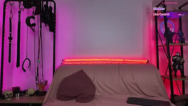 CyberXGoddess online show from June 2026 04:18:02 AM