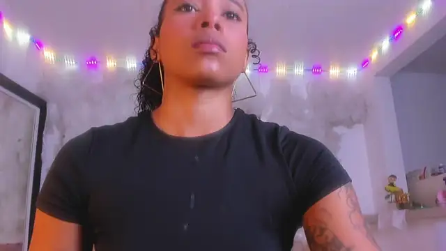 kelly thomson online show from March 2025 10:17:01 PM