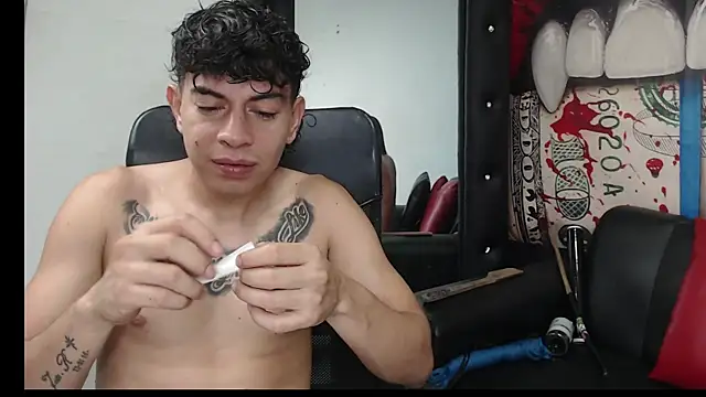 Strongernastyx online show from December 2024 09:39:02 AM