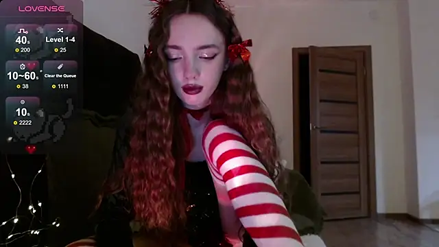 Snapshot of Weeissy chatting on December 2024 11:10:01 PM Weeissy online show from December 2024 11:10:01 PM