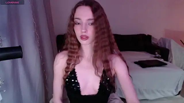 Snapshot of Weeissy chatting on March 2025 06:07:01 PM Weeissy online show from March 2025 06:07:01 PM