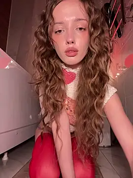 Snapshot of Weeissy chatting on November 2025 06:28:02 PM Weeissy online show from November 2025 06:28:02 PM