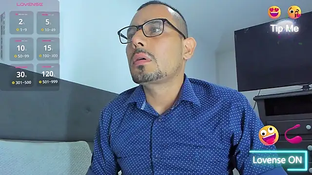 jhonyalzate2 online show from January 2025 02:59:01 AM