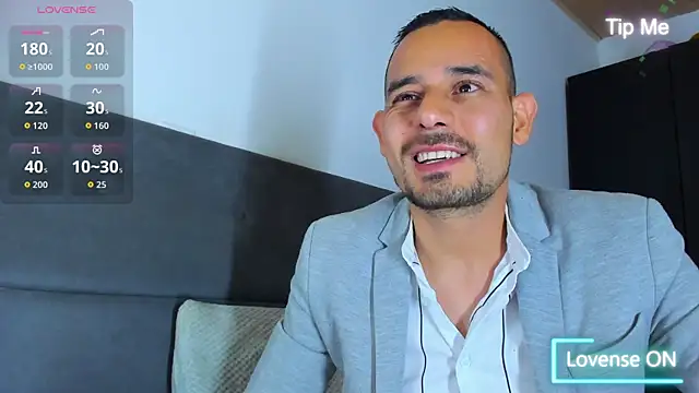 jhonyalzate2 online show from September 2025 03:50:02 AM