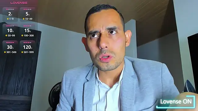 jhonyalzate2 online show from October 2025 01:57:01 AM