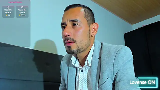 jhonyalzate2 online show from February 2026 02:39:02 AM