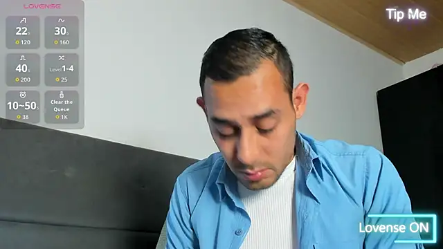 jhonyalzate2 online show from April 2026 01:44:01 AM