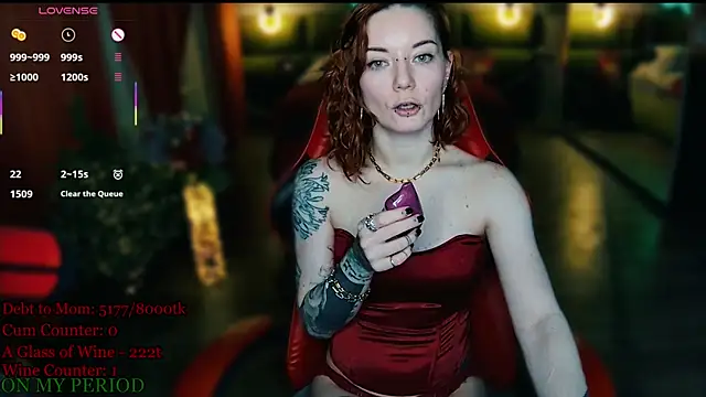 MaxPhoenixx online show from April 2026 09:10:02 PM