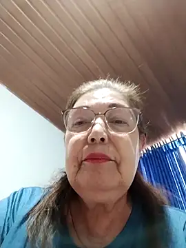 Vicky Rosse online show from October 2025 03:54:01 PM