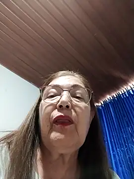 Vicky Rosse online show from October 2025 05:02:02 PM