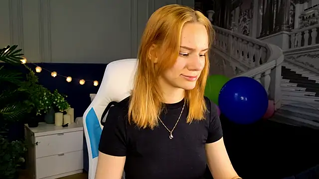 Ramona    online show from September 2025 06:12:02 AM