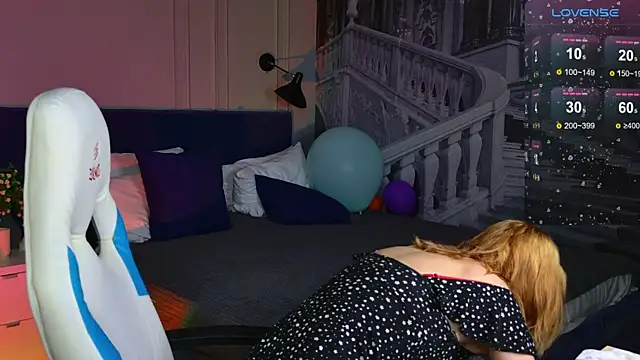 Ramona    online show from November 2025 06:16:02 AM