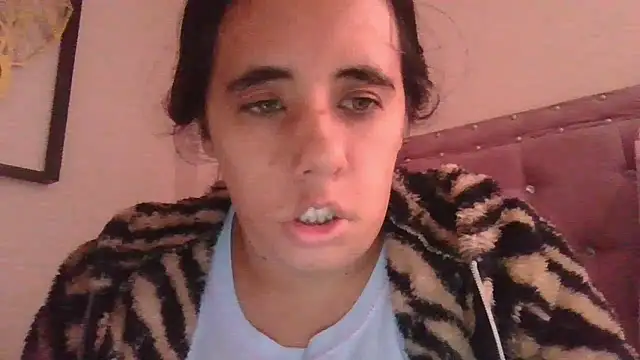 annarose19 online show from February 2026 07:12:02 PM