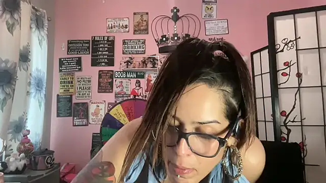 Snapshot of latinacubana chatting on February 2025 08:46:01 PM latinacubana online show from February 2025 08:46:01 PM