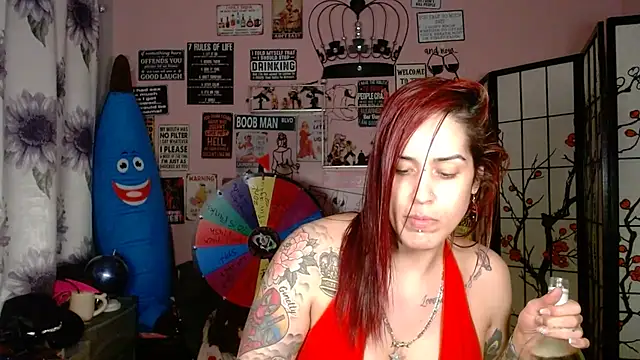 Snapshot of latinacubana chatting on February 2026 08:57:01 AM latinacubana online show from February 2026 08:57:01 AM