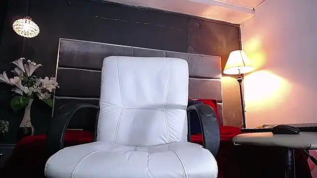 liam howard online show from September 2025 07:28:02 PM