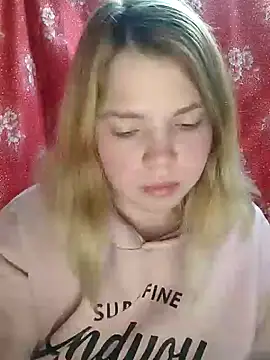 Snapshot of Zuli_Kiska chatting on January 2025 08:54:01 PM Zuli Kiska online show from January 2025 08:54:01 PM