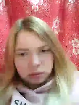 Snapshot of Zuli_Kiska chatting on January 2025 08:48:01 PM Zuli Kiska online show from January 2025 08:48:01 PM