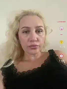 YourBlondee online show from July 2026 12:51:01 AM
