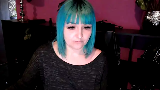 beauty-of-pain online show from April 2026 03:17:02 PM