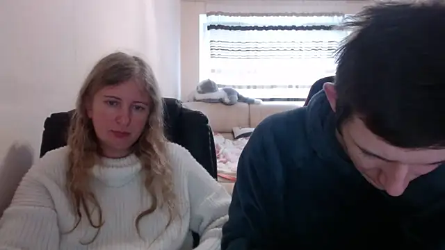 PeterAndJen online show from February 2025 04:31:01 PM