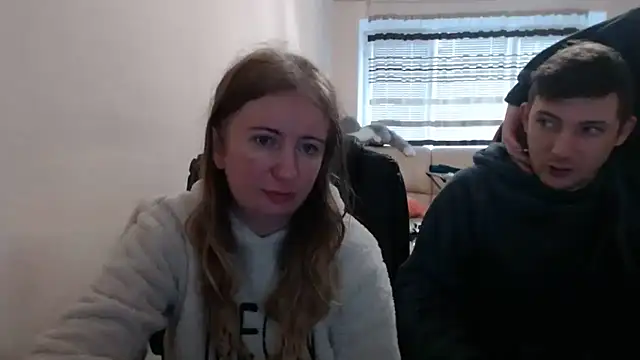 PeterAndJen online show from November 2025 08:13:01 AM