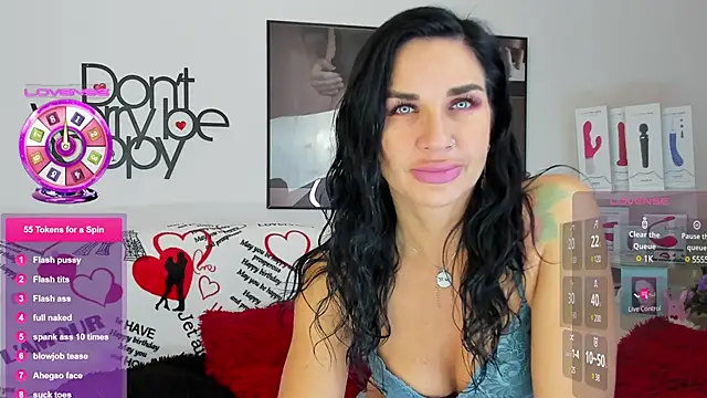 Snapshot of Tara_Bloss chatting on February 2025 03:07:02 AM Tara Bloss online show from February 2025 03:07:02 AM