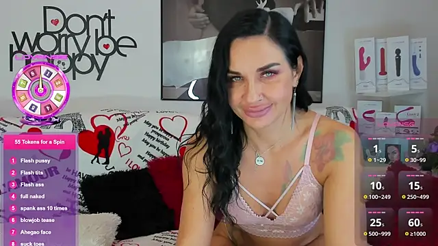 Snapshot of Tara_Bloss chatting on February 2025 04:54:01 AM Tara Bloss online show from February 2025 04:54:01 AM