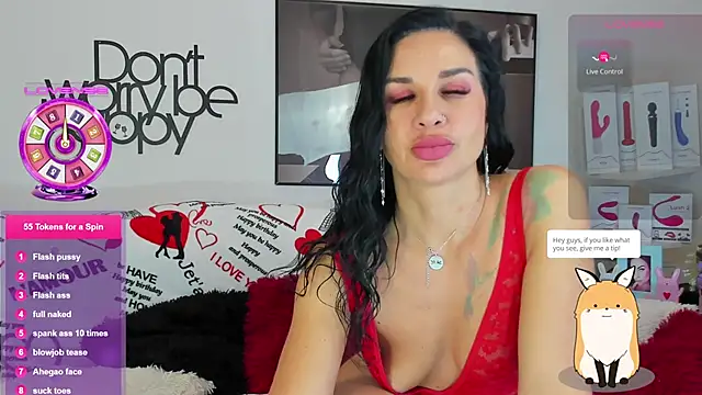 Snapshot of Tara_Bloss chatting on March 2025 03:05:02 AM Tara Bloss online show from March 2025 03:05:02 AM