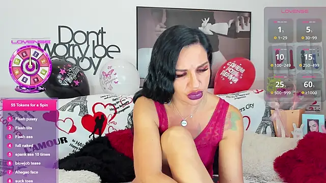 Snapshot of Tara_Bloss chatting on March 2025 05:54:01 AM Tara Bloss online show from March 2025 05:54:01 AM