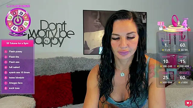 Snapshot of Tara_Bloss chatting on November 2025 02:11:02 AM Tara Bloss online show from November 2025 02:11:02 AM