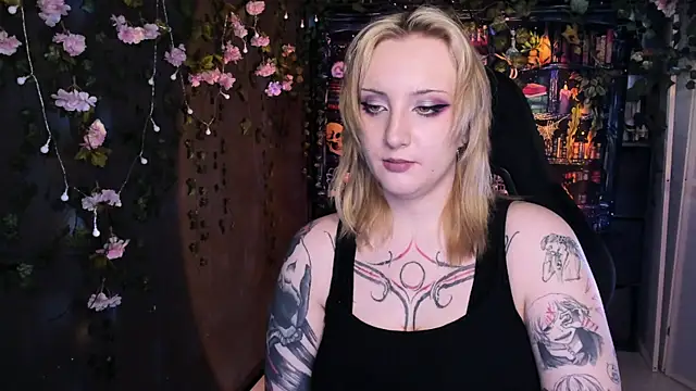 AsheLucker online show from July 2026 06:06:01 AM