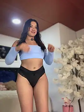 Ambar pe  online show from October 2025 02:33:01 AM