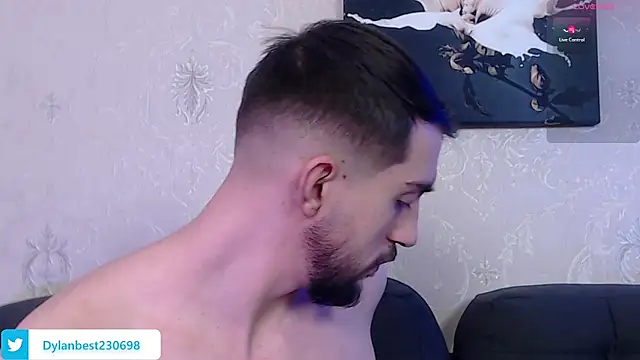 Snapshot of Dylan_Best chatting on January 2025 12:39:02 AM Dylan Best online show from January 2025 12:39:02 AM