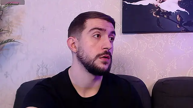 Snapshot of Dylan_Best chatting on February 2025 11:58:02 PM Dylan Best online show from February 2025 11:58:02 PM