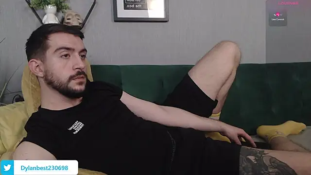 Snapshot of Dylan_Best chatting on February 2025 09:20:02 AM Dylan Best online show from February 2025 09:20:02 AM