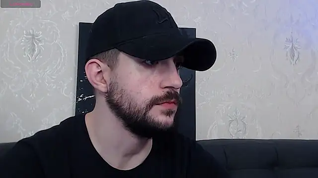 Snapshot of Dylan_Best chatting on February 2025 02:37:01 AM Dylan Best online show from February 2025 02:37:01 AM