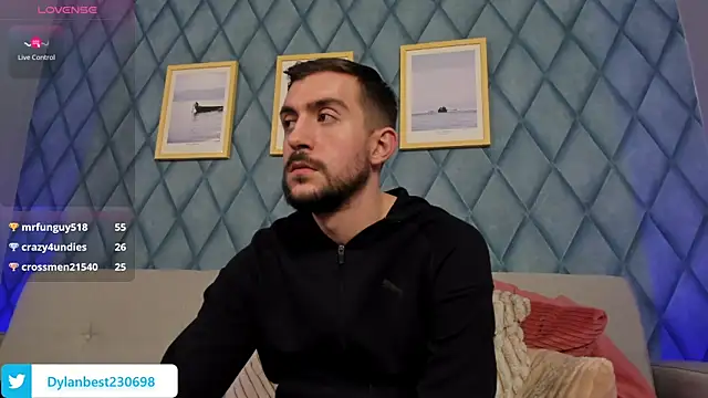 Snapshot of Dylan_Best chatting on March 2025 02:48:02 PM Dylan Best online show from March 2025 02:48:02 PM