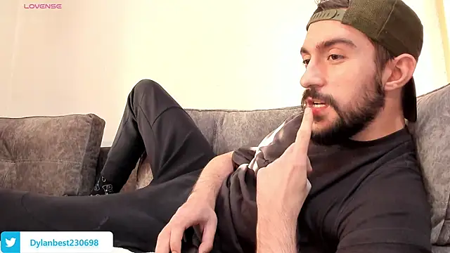 Snapshot of Dylan_Best chatting on October 2025 05:13:01 AM Dylan Best online show from October 2025 05:13:01 AM