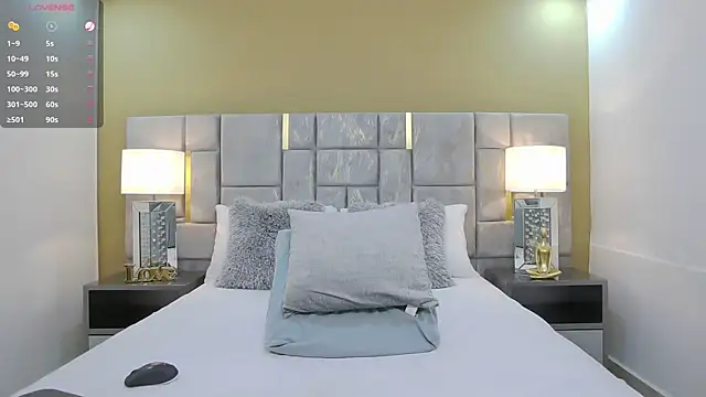 Snapshot of Little_Amarantha chatting on September 2025 01:38:02 AM Little Amarantha online show from September 2025 01:38:02 AM